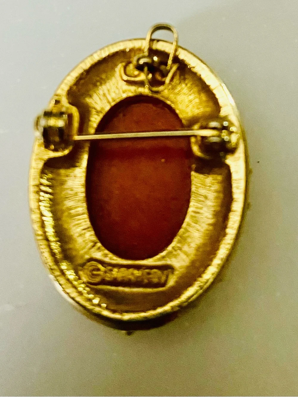 Vintage Cameo Brooch Pin Set in Brown and Peach Tones Stamped SaraCov, Florezn,